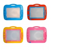 ZNIKOPIS 130, Tablice edukacyjne i znikopisy, Zabawki