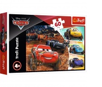 17327 60 - Zygzak McQueen z przyjaci&oacute;łmi / Disney Cars 3, 60 element&oacute;w, Puzzle