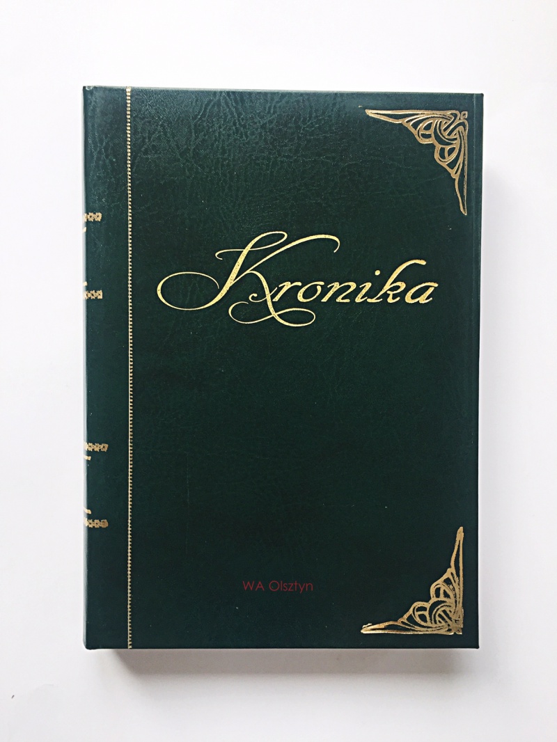 KRONIKA A4 SZYTA PION, Podkategoria, Kategoria