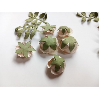 ART. KREATYWNY KWIATKI PAP.3-4cm.8szt.FOINA, Artykuły zdobnicze, Art. kreatywne
