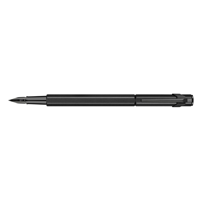 Pióro wieczne CARAN D'ACHE 849, Black Code, M, czarne, Pióra, Artykuły do pisania i korygowania
