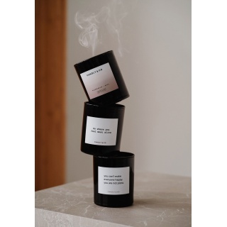 Świeca sojowa w szkle CANDLY&CO, bez cytatu, zapach No.7, 250g, Świece, Wyposażenie biura