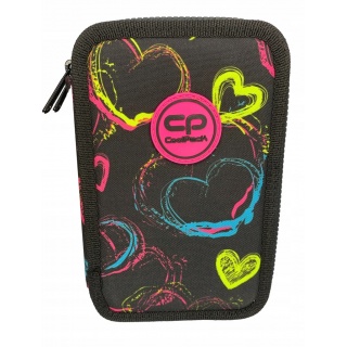 PIÓRNIK Z WYPOSAŻENIEM JUMPER 3 ELECTRIC HEARTS, Piórniki, Tekstylia
