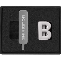 Przypinka MOLESKINE B, srebrna, Notatniki, Zeszyty i bloki