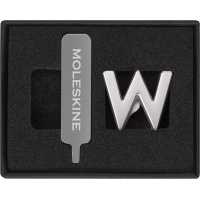 Przypinka MOLESKINE W, srebrna, Notatniki, Zeszyty i bloki