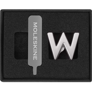 Przypinka MOLESKINE W, srebrna, Notatniki, Zeszyty i bloki