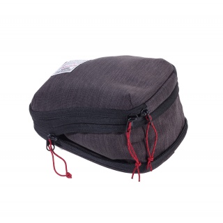 Poduszka TROIKA Business Travel Pillow, w etui, czarno-szary, Ekskluzywne, Gadżety