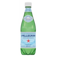 Woda S.PELLEGRINO, delikatny gaz, butelka plastikowa, 0,5l, Woda, Artykuły spożywcze