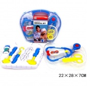 ZESTAW LEKARSKI W WALIZCE 5577