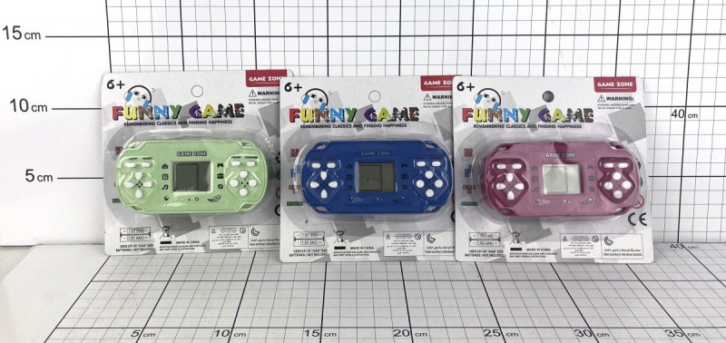 GRA ELEKTRONICZNA NA BLISTRZE 6330, Zabawki