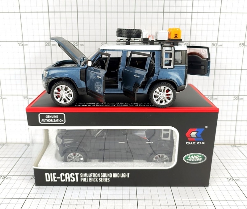 LAND ROVER DEFENDER 1:24 ŚW/DŹ METAL 3435, Pojazdy, Zabawki
