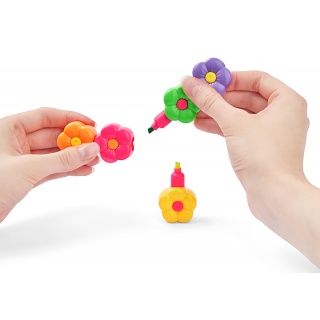 Zapachowe zakreślacze przekładane TRENDHAUS GF-6, 4 szt., mix kolor&oacute;w, Szkolne, Gadżety