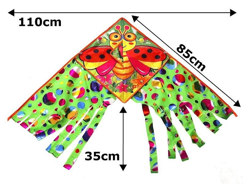LATAWIEC *50 1041, Zabawki